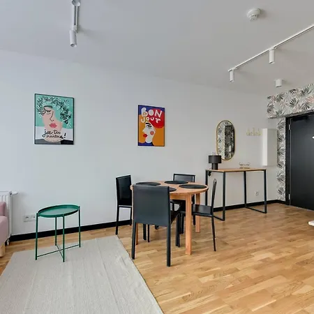 Apartment Dwie Motlawy Riverside & Parking By Downtown
