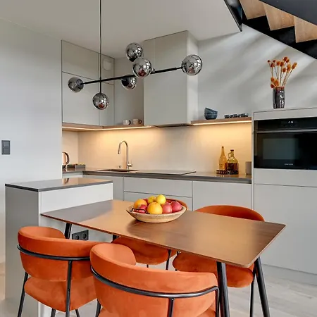 Dwie Motlawy Riverside & Parking By Downtown *