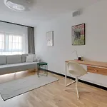 Dwie Motlawy Riverside & Parking By Downtown Aparthotel Gdansk